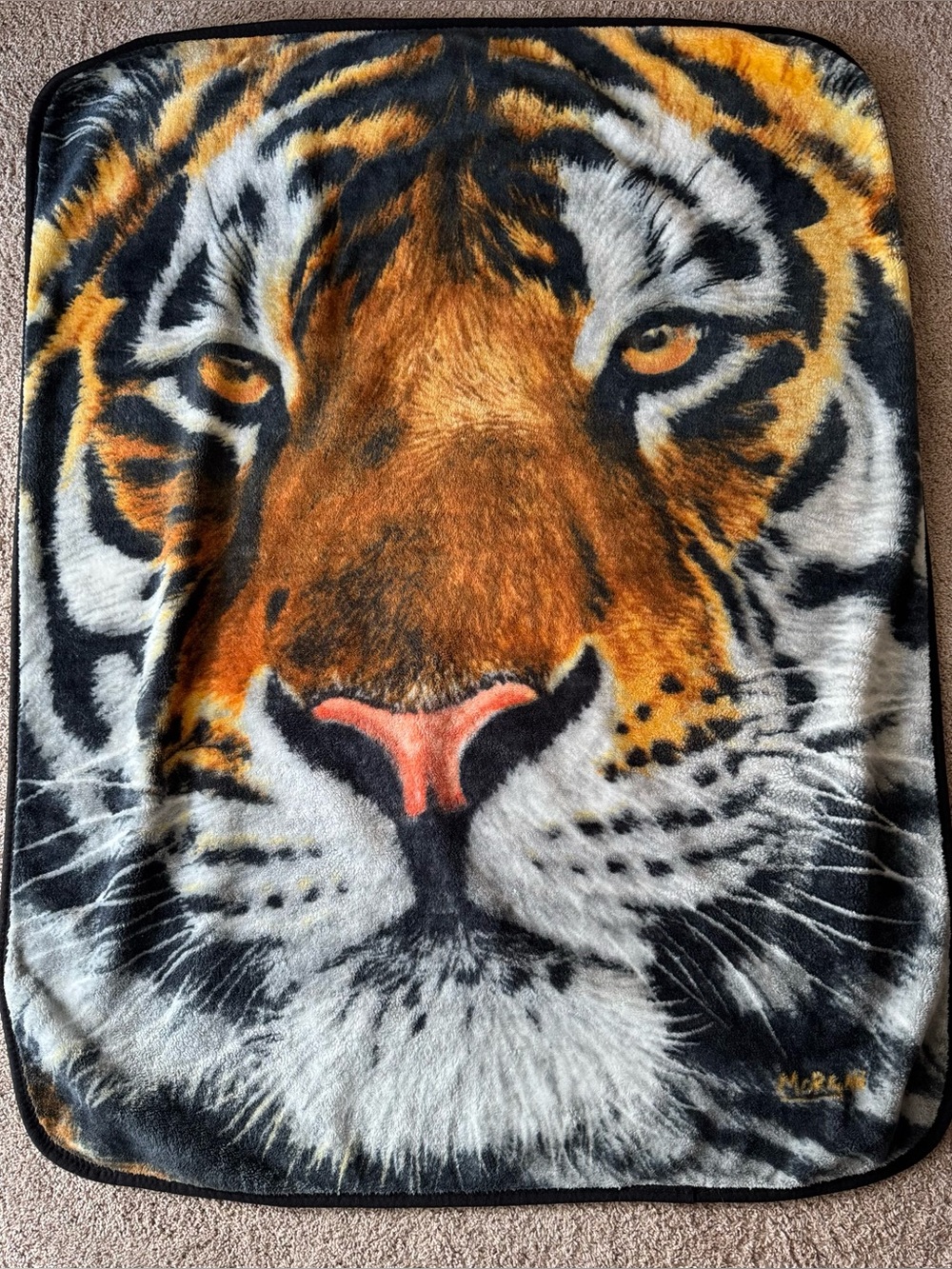 Northwest Co Tiger head gold Eyes Fleece Throw Blanket 49”x 60” Morgan Fuzzy